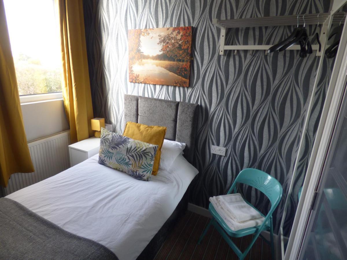 Wheldale Hotel Castleford Dış mekan fotoğraf